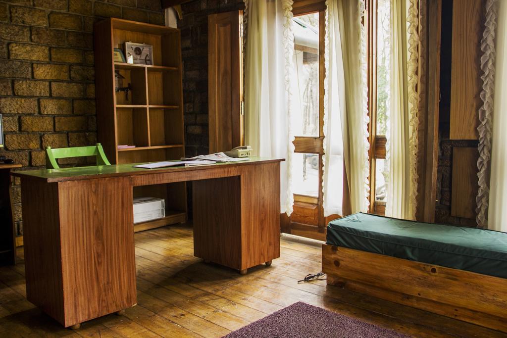 Ken And Twill Guest House Shillong Eksteriør billede